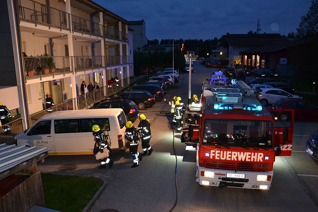 2017-09-19-ff-andorf-uebung-brand-caritas-wohnverbund-DSC 0042