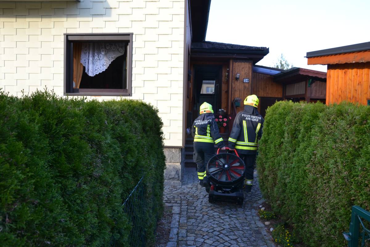 2019 10 24 FF Andorf Kuechenbrand in Andorf DSC 0185 WEB
