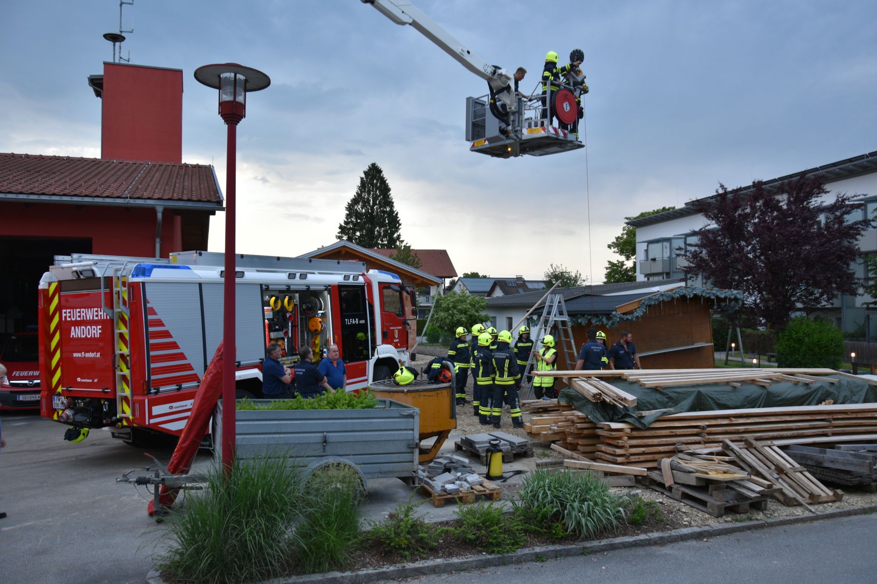 2021 06 08 FF Andorf Uebung Schachtrettung FFA 0137 web