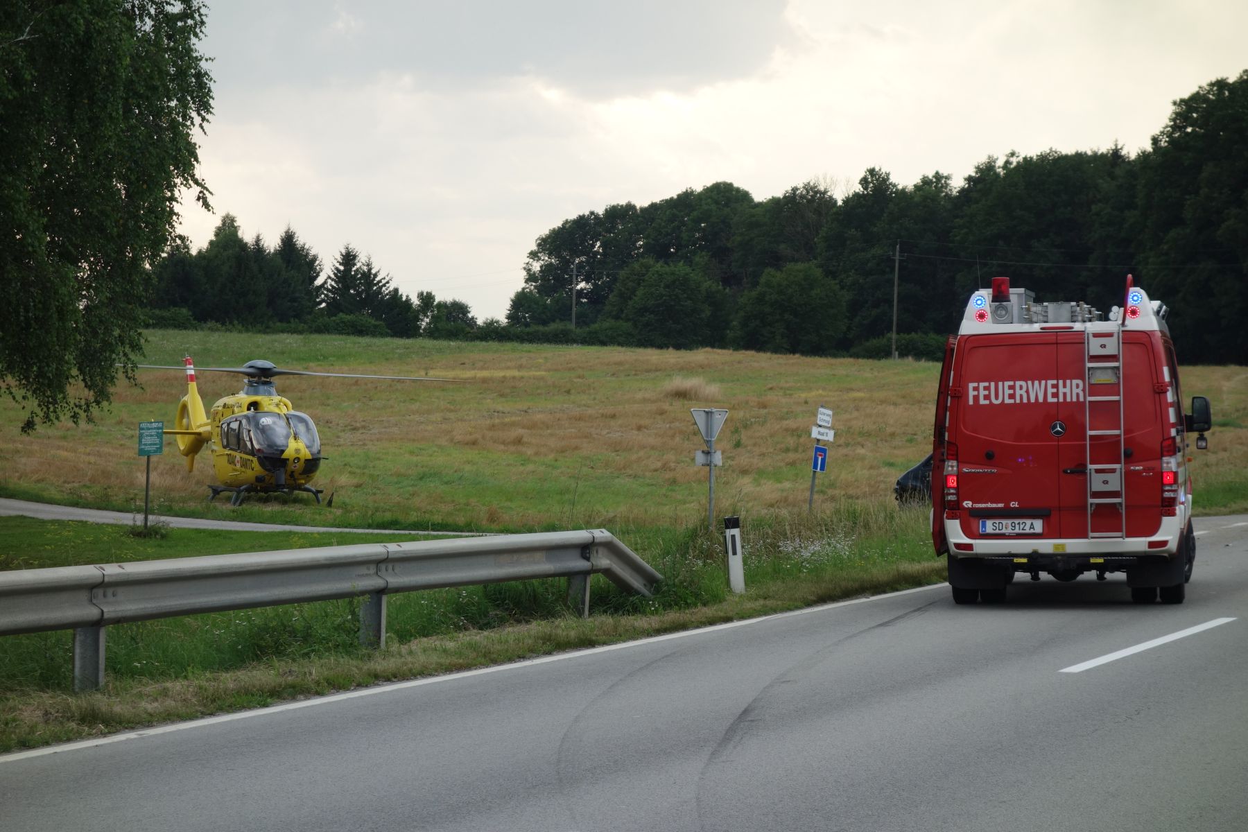 2021 07 24 FF Andorf Schwerer Verkehrsunfall B137 Hoehe Maad Taufkirchen DSC02188 web