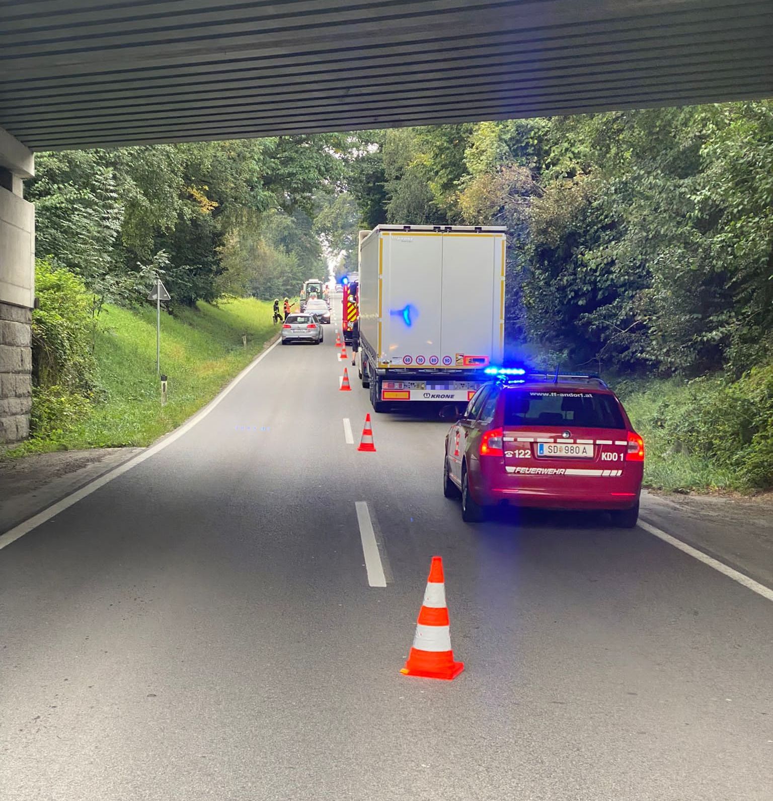 2021 09 20 FF Andorf LKW Bergung L514 Hoehe Oberholz 001 VJEJ4174