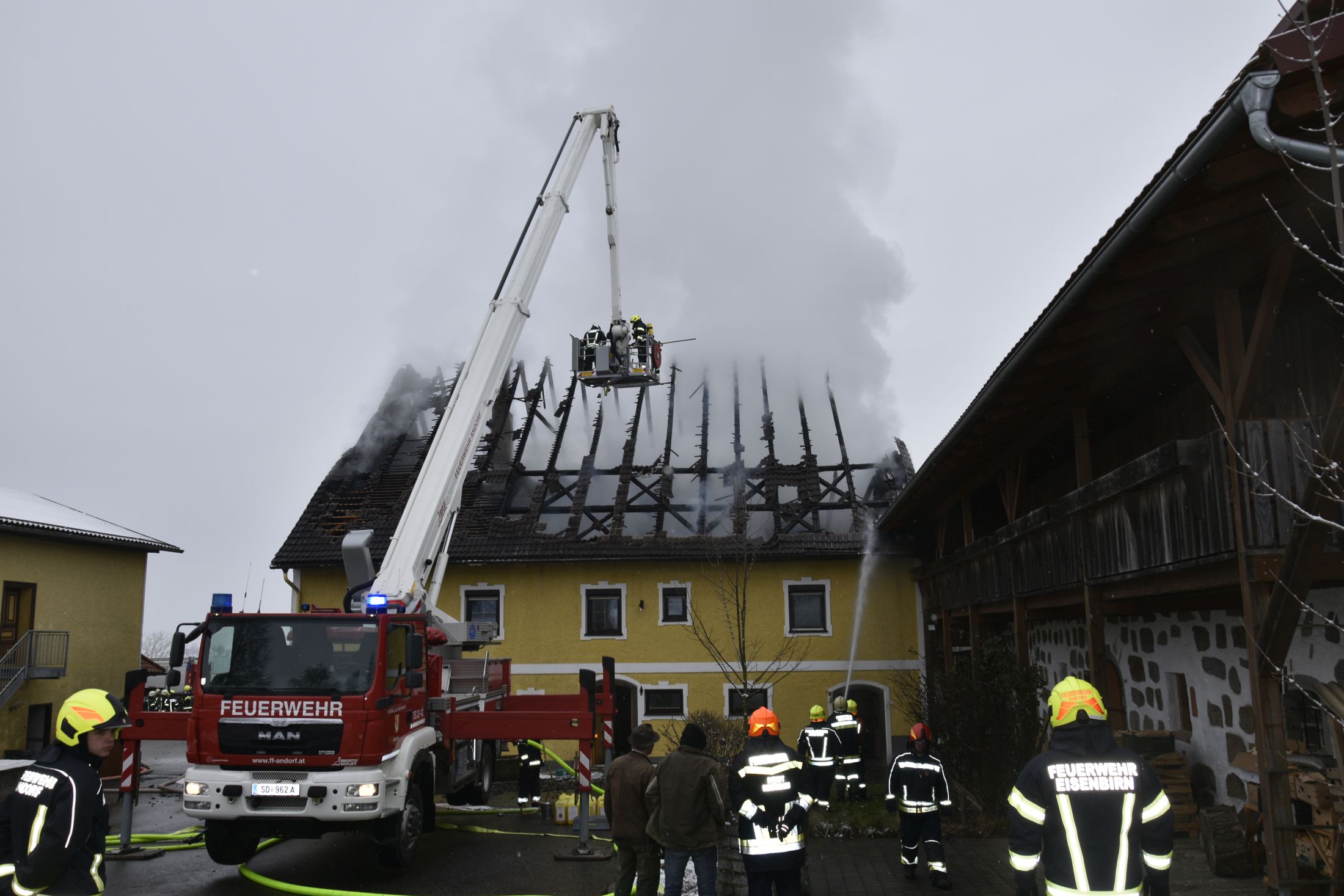 2022 12 10 FF Andorf Brand Eisenbirn FFA3650