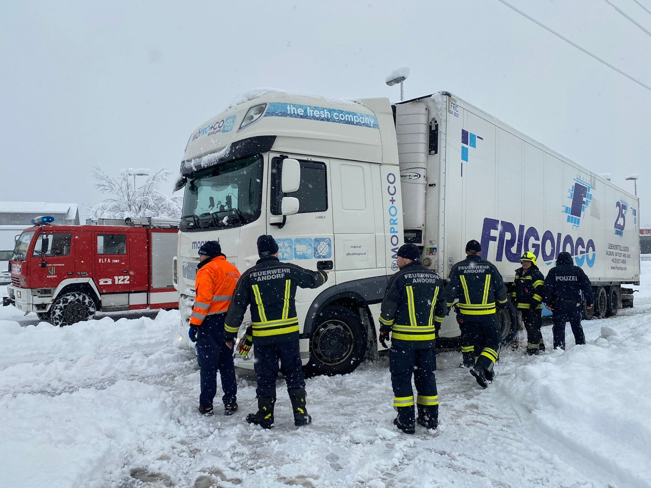 2023 12 02 bis 03 FF Andorf Schneeeinbruch 007 3214bd38 0861 4fa2 8944 588030e0935d