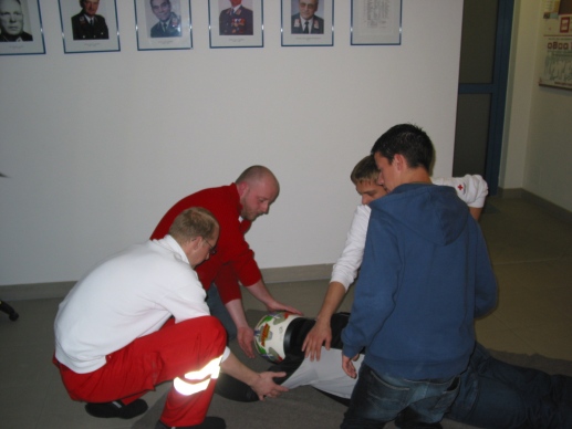 Erste Hilfe Auffrischung 4.11.2006
