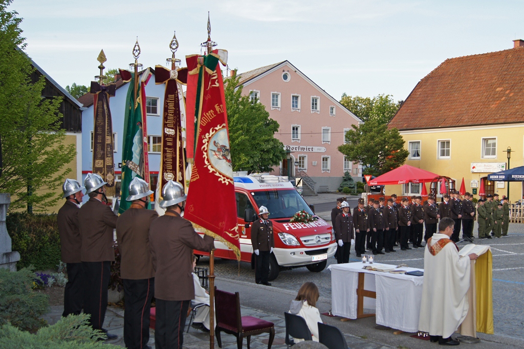 Segnung Kleinlöschfahrzeug - 6. Mai 2011