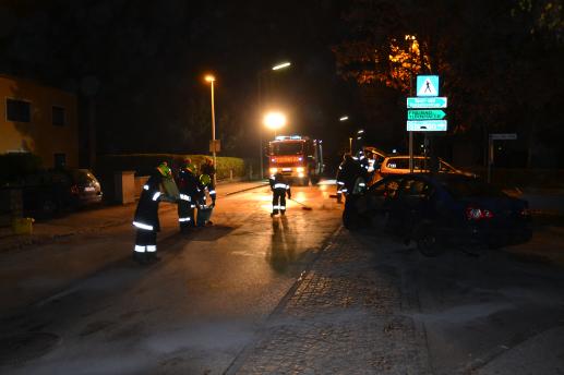 Aufräumarbeiten nach Verkehrsunfall  07.11.2013