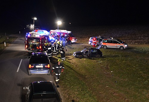 Verkehrsunfall Brünninger Bezirksstraße - 04.04.2013