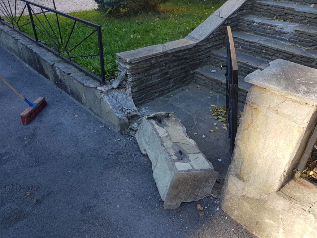 PHOTO 2018 10 11 16 11 26 2